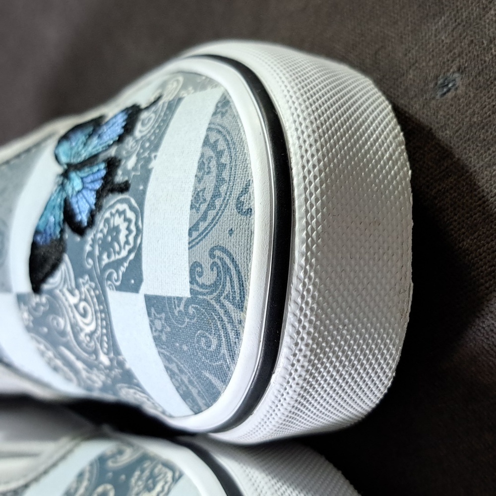 Vans Asher Blue Paisley Embroidered Butterfly Slip Sneakers G US J3.5 W5 - Picture 5 of 16